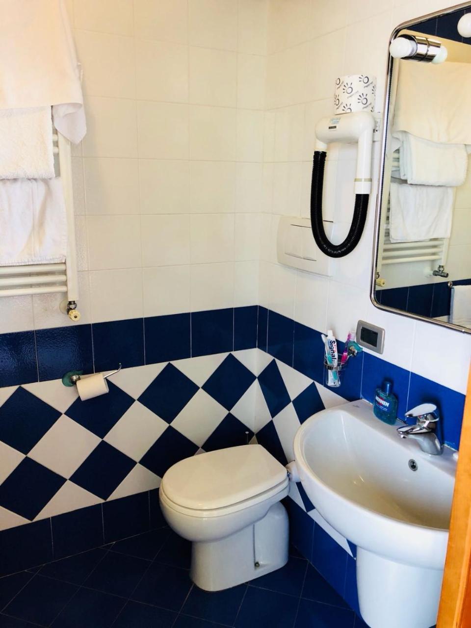 Hotel Elisabetta كاستيلاّماري دي ستا المظهر الخارجي الصورة